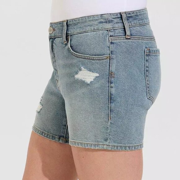 ❤️NWT VINTAGE TORRID JEAN SHORTS - DISTRESSED DESTRUCTED DENIM - SIZE 22 - Picture 3 of 10